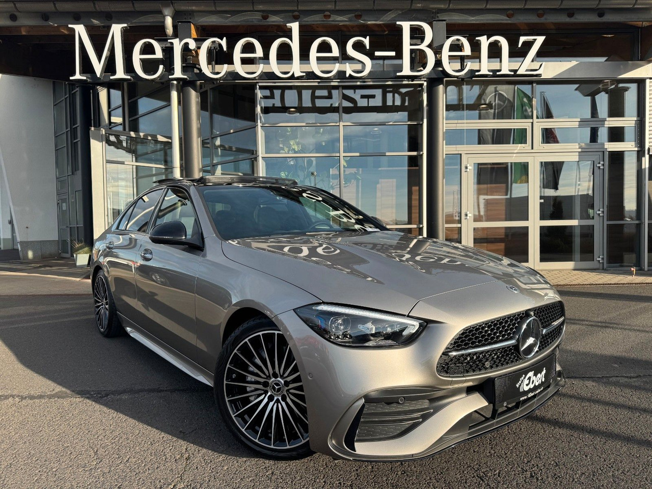 Mercedes-Benz C 300 AMG+Pano+Burmester+360+Digital+Memory - Λιμουζίνα/ Sedan: φωτογραφία 1 Mercedes-Benz C 300 AMG+Pano+Burmester+360+Digital+Memory - Λιμουζίνα/ Sedan: φωτογραφία 1