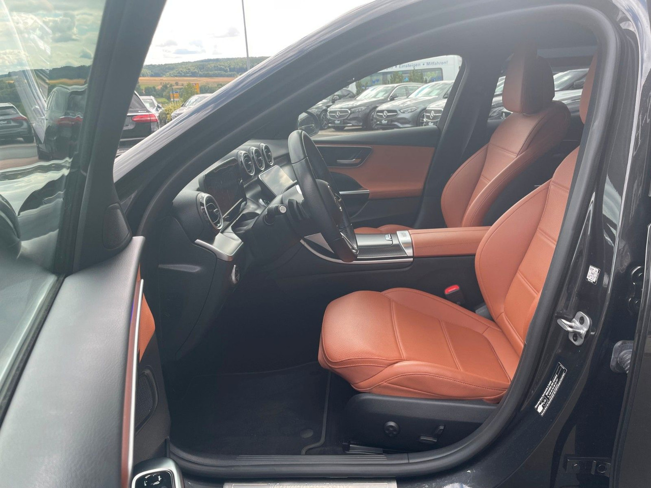 Mercedes-Benz C 300 e T AVANTGARDE R-Kamera+TOTW+Carplay - Station wagon: φωτογραφία 1 Mercedes-Benz C 300 e T AVANTGARDE R-Kamera+TOTW+Carplay - Station wagon: φωτογραφία 1