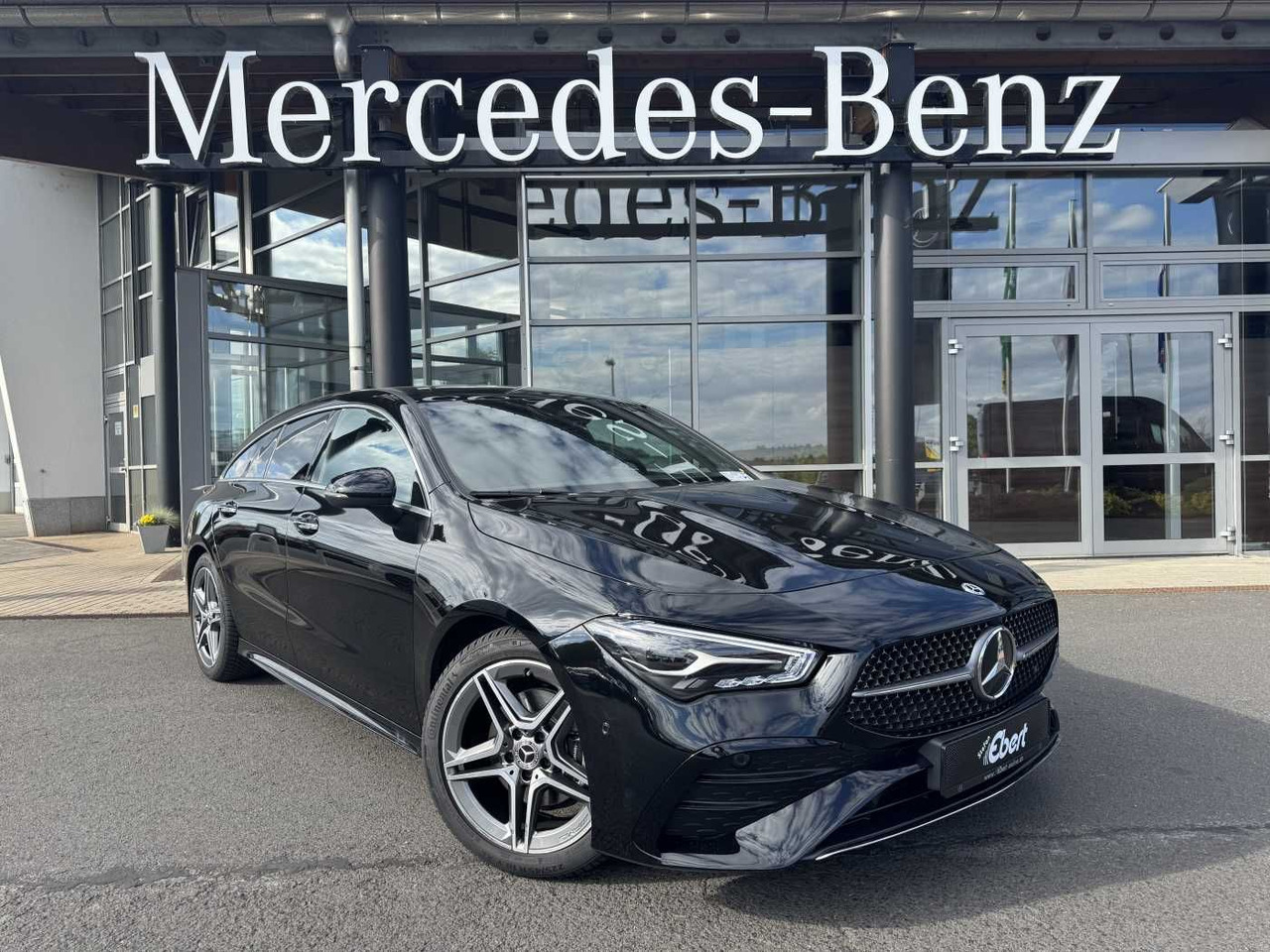 Mercedes-Benz CLA 180 Shooting Brake+AMG+Distr+AHK+RFK+ - Station wagon: φωτογραφία 1 Mercedes-Benz CLA 180 Shooting Brake+AMG+Distr+AHK+RFK+ - Station wagon: φωτογραφία 1