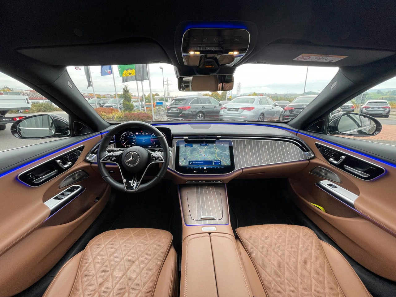 Mercedes-Benz E 220 d T Exclusive Nappa+AHK+360°+Burm+Sitzklim - Station wagon: φωτογραφία 1 Mercedes-Benz E 220 d T Exclusive Nappa+AHK+360°+Burm+Sitzklim - Station wagon: φωτογραφία 1