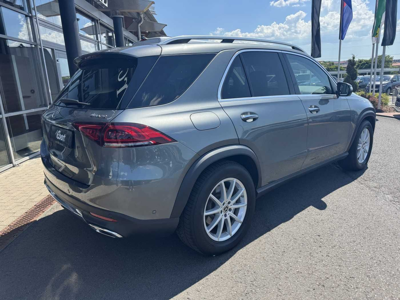 Mercedes-Benz GLE 350de 4M AMG+AHK+DistrPlus+HUD+360 - SUV: φωτογραφία 4 Mercedes-Benz GLE 350de 4M AMG+AHK+DistrPlus+HUD+360 - SUV: φωτογραφία 4