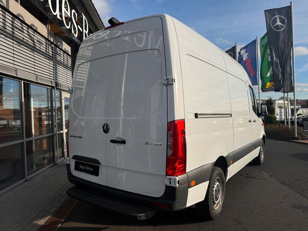 Mercedes-Benz Sprinter 317 CDI 3665 9G Klima 360 SHZ MBUX - Βαν: φωτογραφία 4 Mercedes-Benz Sprinter 317 CDI 3665 9G Klima 360 SHZ MBUX - Βαν: φωτογραφία 4