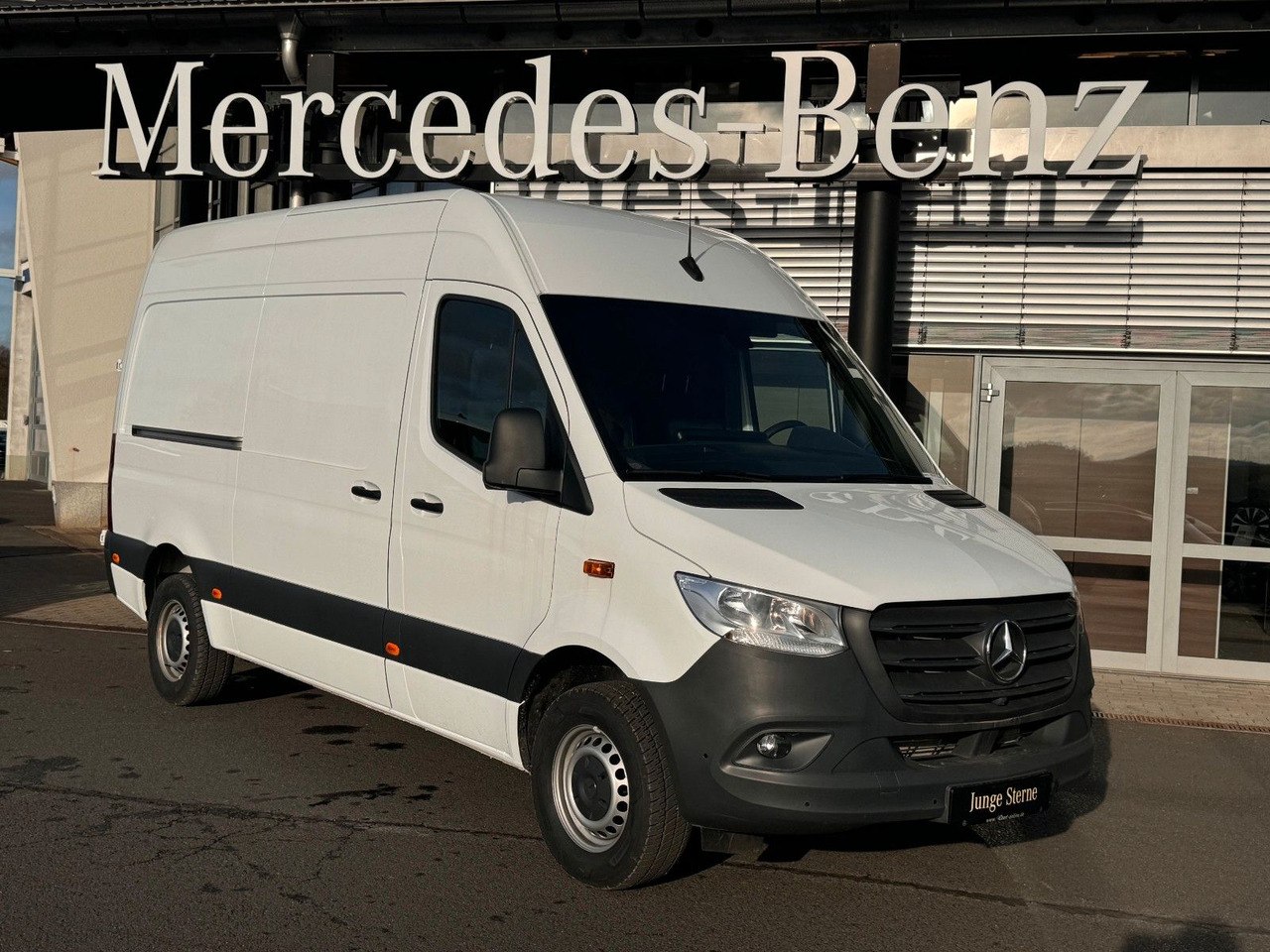 Mercedes-Benz Sprinter 317 CDI 3665 9G Klima 360 SHZ MBUX - Βαν: φωτογραφία 1 Mercedes-Benz Sprinter 317 CDI 3665 9G Klima 360 SHZ MBUX - Βαν: φωτογραφία 1