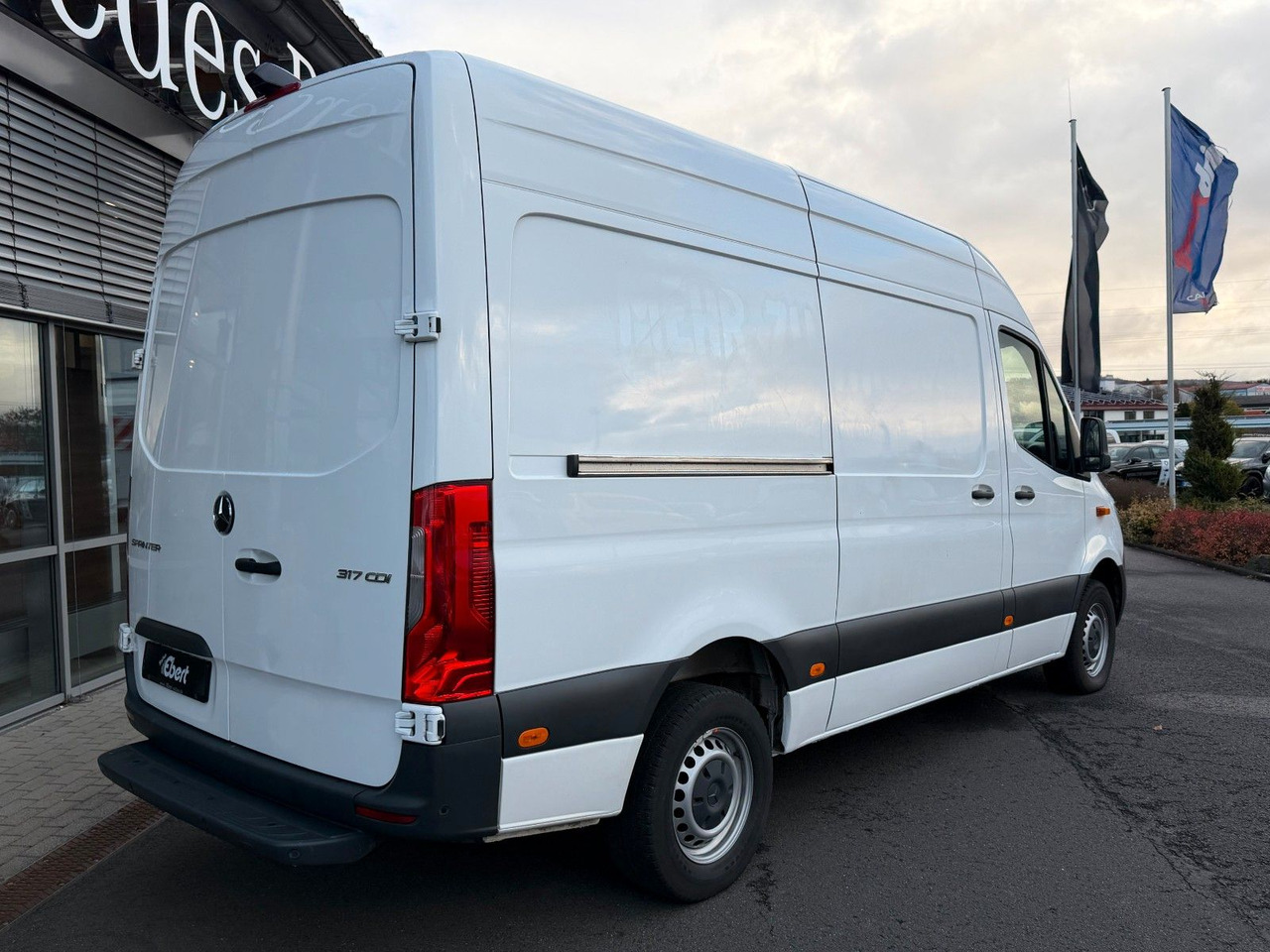 Mercedes-Benz Sprinter 317 CDI 3665 Klima 360 SHZ MBUX - Βαν: φωτογραφία 4 Mercedes-Benz Sprinter 317 CDI 3665 Klima 360 SHZ MBUX - Βαν: φωτογραφία 4