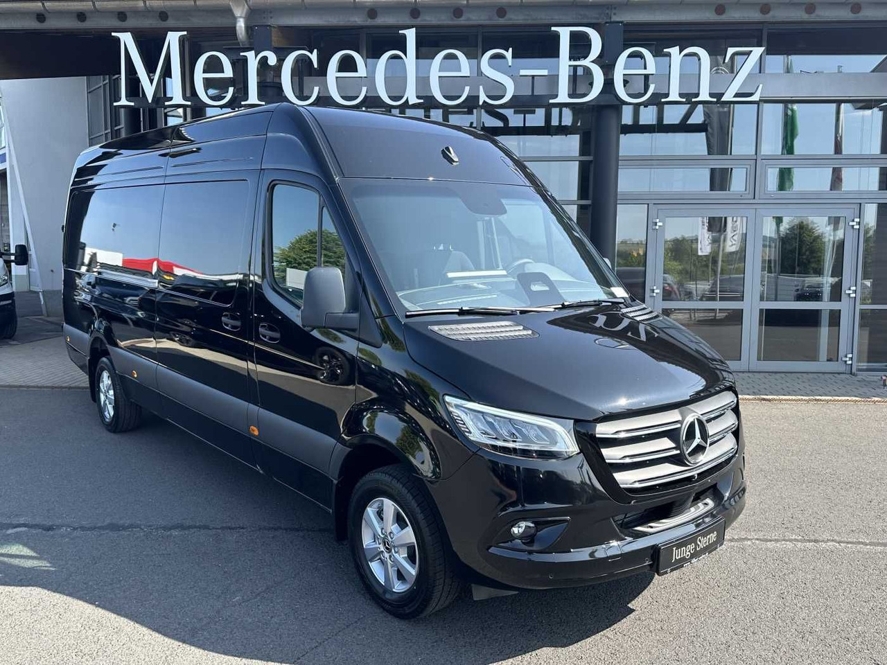 Mercedes-Benz Sprinter 319 CDI 4325 AHK DISTRONIC 360 Klima - Βαν: φωτογραφία 1 Mercedes-Benz Sprinter 319 CDI 4325 AHK DISTRONIC 360 Klima - Βαν: φωτογραφία 1