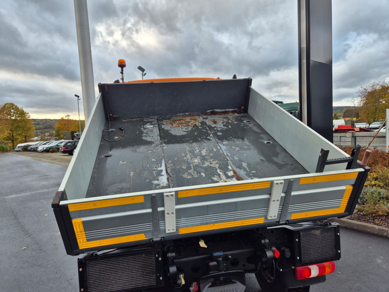 Mercedes-Benz U 218 4x4 Winterdienst, Hydrostat, Zapfwelle - Φορτηγό ανατρεπόμενο: φωτογραφία 5 Mercedes-Benz U 218 4x4 Winterdienst, Hydrostat, Zapfwelle - Φορτηγό ανατρεπόμενο: φωτογραφία 5