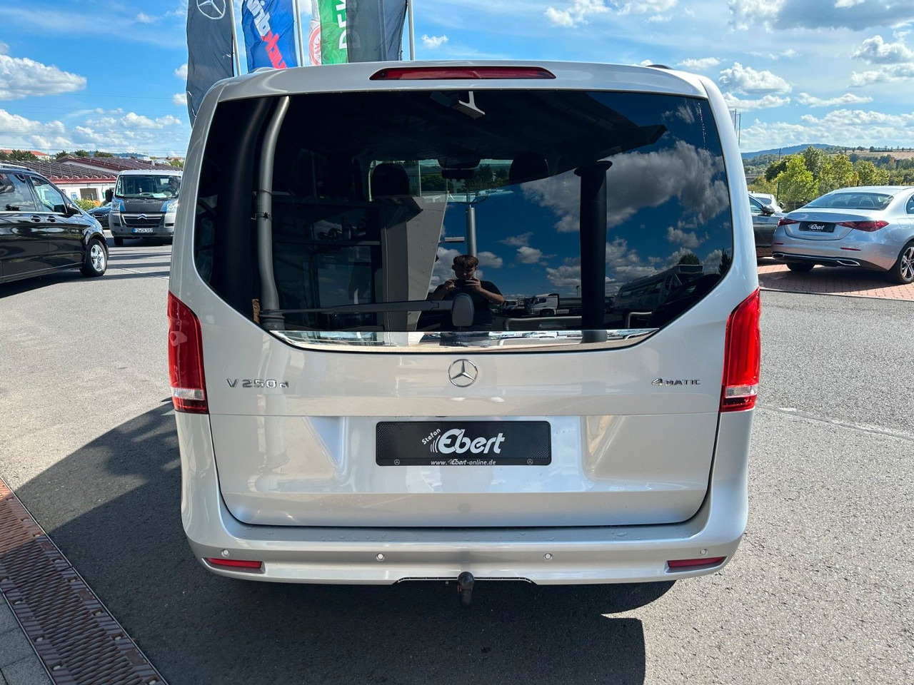 Mercedes-Benz V 250 EDITION 4MATIC Kompakt Liege-Paket AHK2,5t - Station wagon: φωτογραφία 5 Mercedes-Benz V 250 EDITION 4MATIC Kompakt Liege-Paket AHK2,5t - Station wagon: φωτογραφία 5