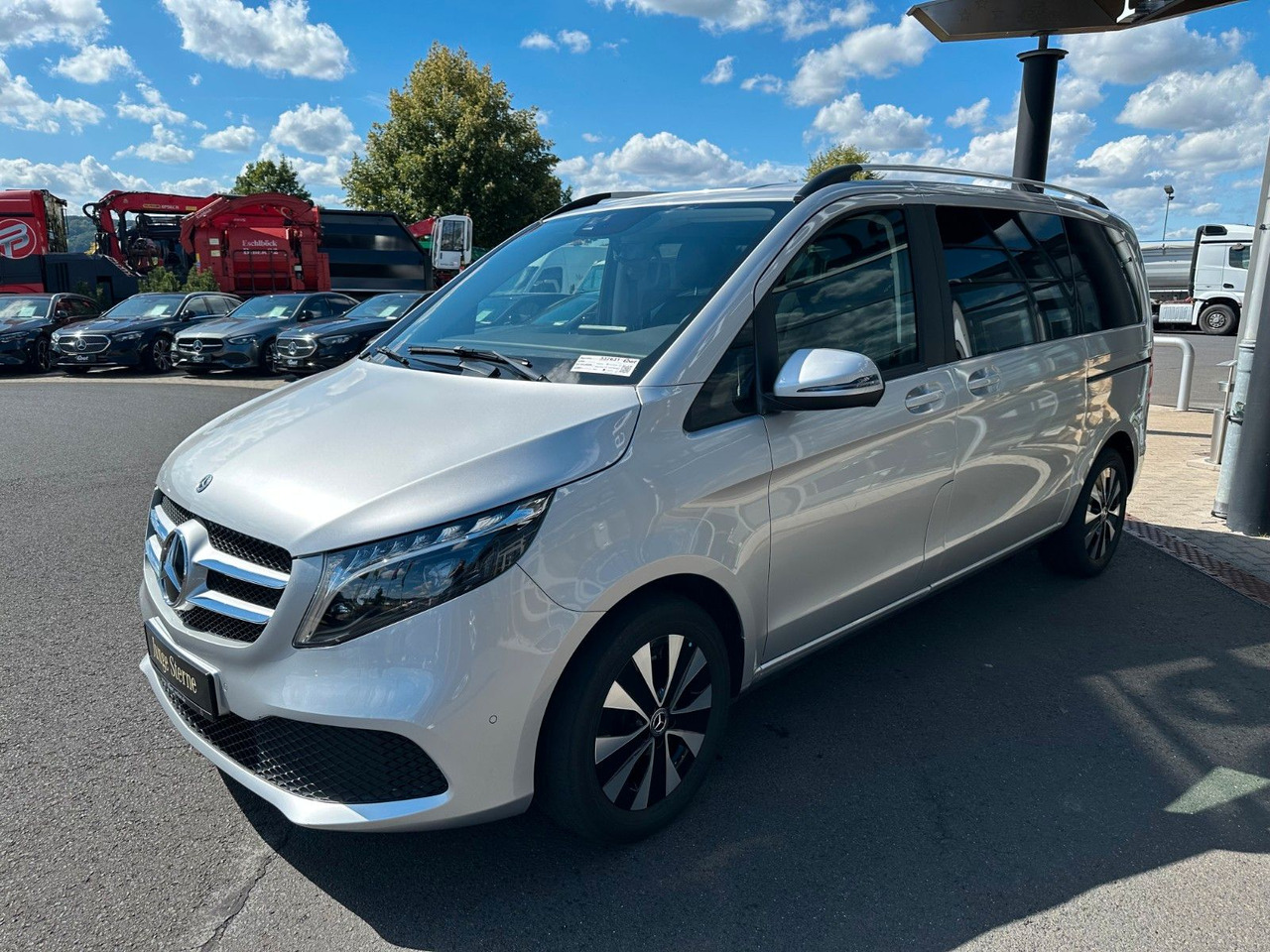 Mercedes-Benz V 250 EDITION 4MATIC Kompakt Liege-Paket AHK2,5t - Station wagon: φωτογραφία 3 Mercedes-Benz V 250 EDITION 4MATIC Kompakt Liege-Paket AHK2,5t - Station wagon: φωτογραφία 3