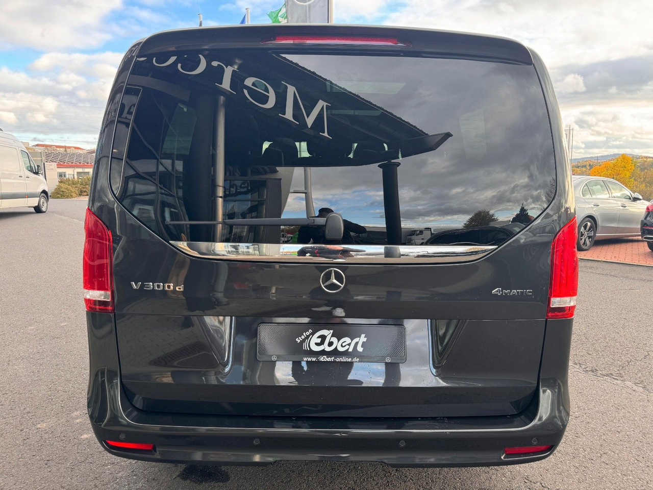 Mercedes-Benz V 300 d 4MATIC AVA ED AMG DISTR Stdh AHK2,5 PANO - Επιβατικό βαν: φωτογραφία 5 Mercedes-Benz V 300 d 4MATIC AVA ED AMG DISTR Stdh AHK2,5 PANO - Επιβατικό βαν: φωτογραφία 5