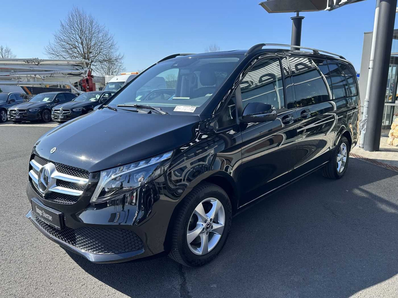 Mercedes-Benz V 300 d AVA ED 4MATIC AHK2,5to Standheiz 360Kam - Επιβατικό βαν: φωτογραφία 3 Mercedes-Benz V 300 d AVA ED 4MATIC AHK2,5to Standheiz 360Kam - Επιβατικό βαν: φωτογραφία 3