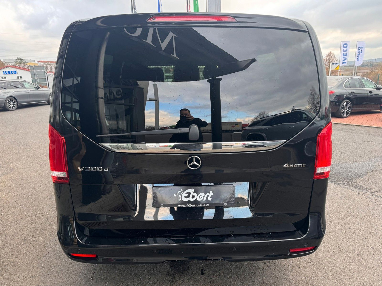 Mercedes-Benz V 300 d AVA Extralang 4MATIC AHK Stdh DISTRONIC - Επιβατικό βαν: φωτογραφία 5 Mercedes-Benz V 300 d AVA Extralang 4MATIC AHK Stdh DISTRONIC - Επιβατικό βαν: φωτογραφία 5