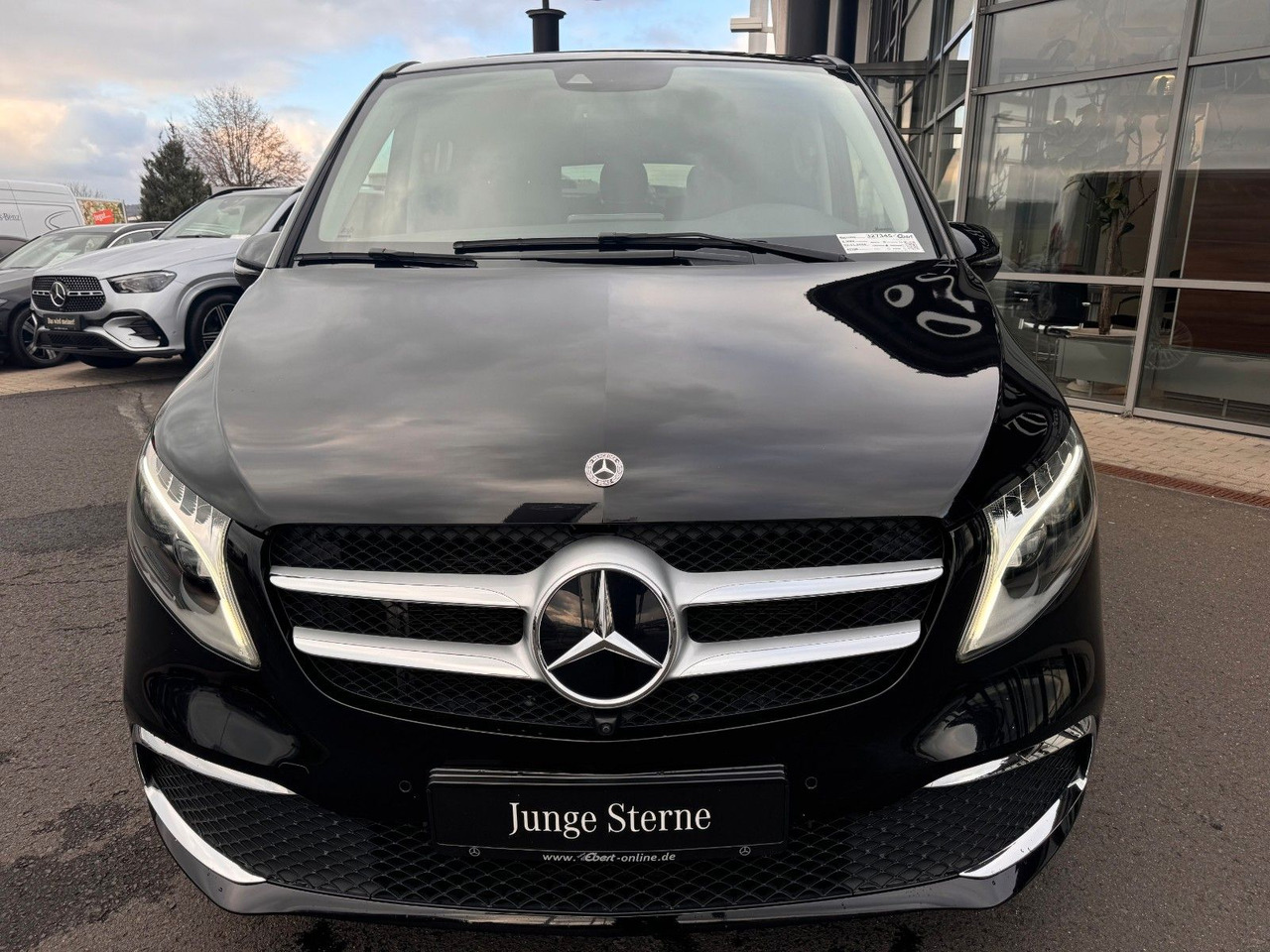 Mercedes-Benz V 300 d AVA Extralang 4MATIC AHK Stdh DISTRONIC - Επιβατικό βαν: φωτογραφία 2 Mercedes-Benz V 300 d AVA Extralang 4MATIC AHK Stdh DISTRONIC - Επιβατικό βαν: φωτογραφία 2