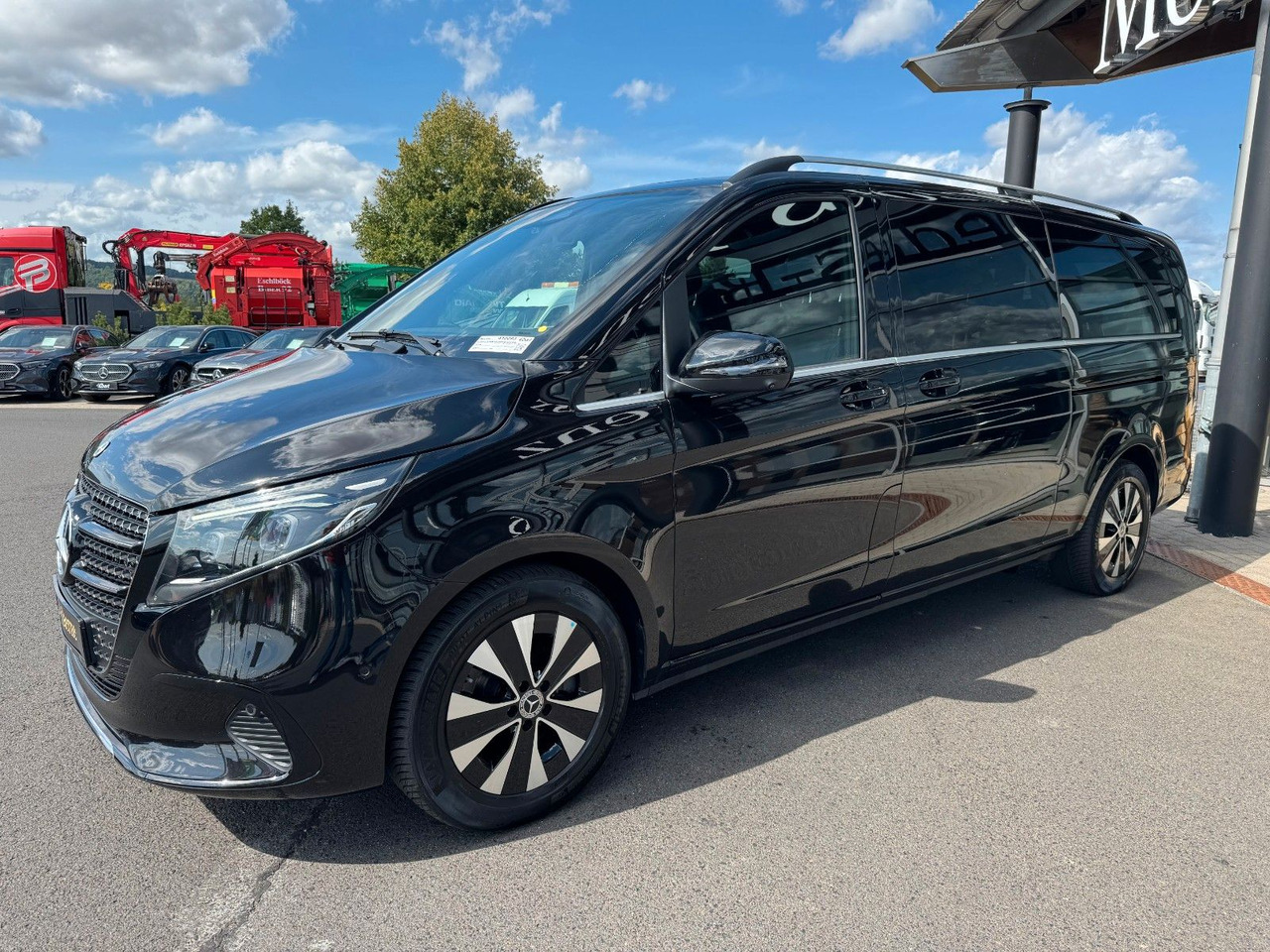 Mercedes-Benz V 300 d AVANTGARDE Extralang 360Kamera Standheiz - Επιβατικό βαν: φωτογραφία 2 Mercedes-Benz V 300 d AVANTGARDE Extralang 360Kamera Standheiz - Επιβατικό βαν: φωτογραφία 2