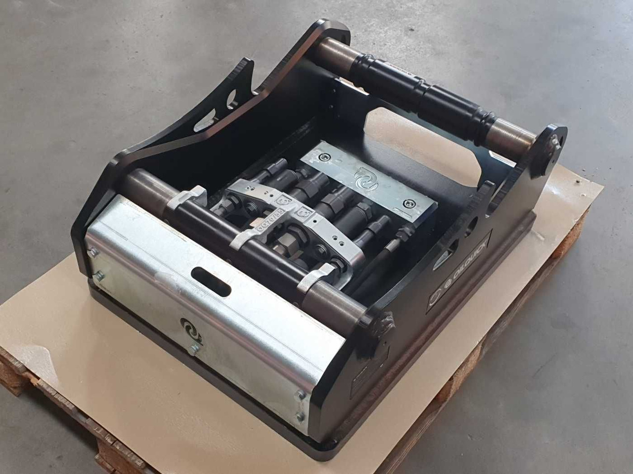 OilQuick OQ70/55 Adapterplatte für Westtech NEU - Ταχυσύνδεσμος: φωτογραφία 4 OilQuick OQ70/55 Adapterplatte für Westtech NEU - Ταχυσύνδεσμος: φωτογραφία 4