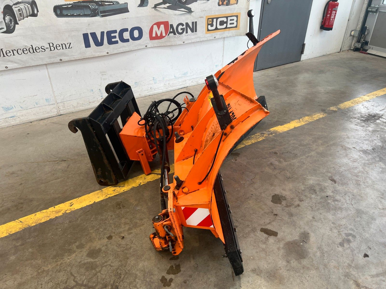 Pronar PU-1700 Schneeschild / 2011 / 1.930 mm - Εκχιονιστικό μαχαίρι: φωτογραφία 4 Pronar PU-1700 Schneeschild / 2011 / 1.930 mm - Εκχιονιστικό μαχαίρι: φωτογραφία 4