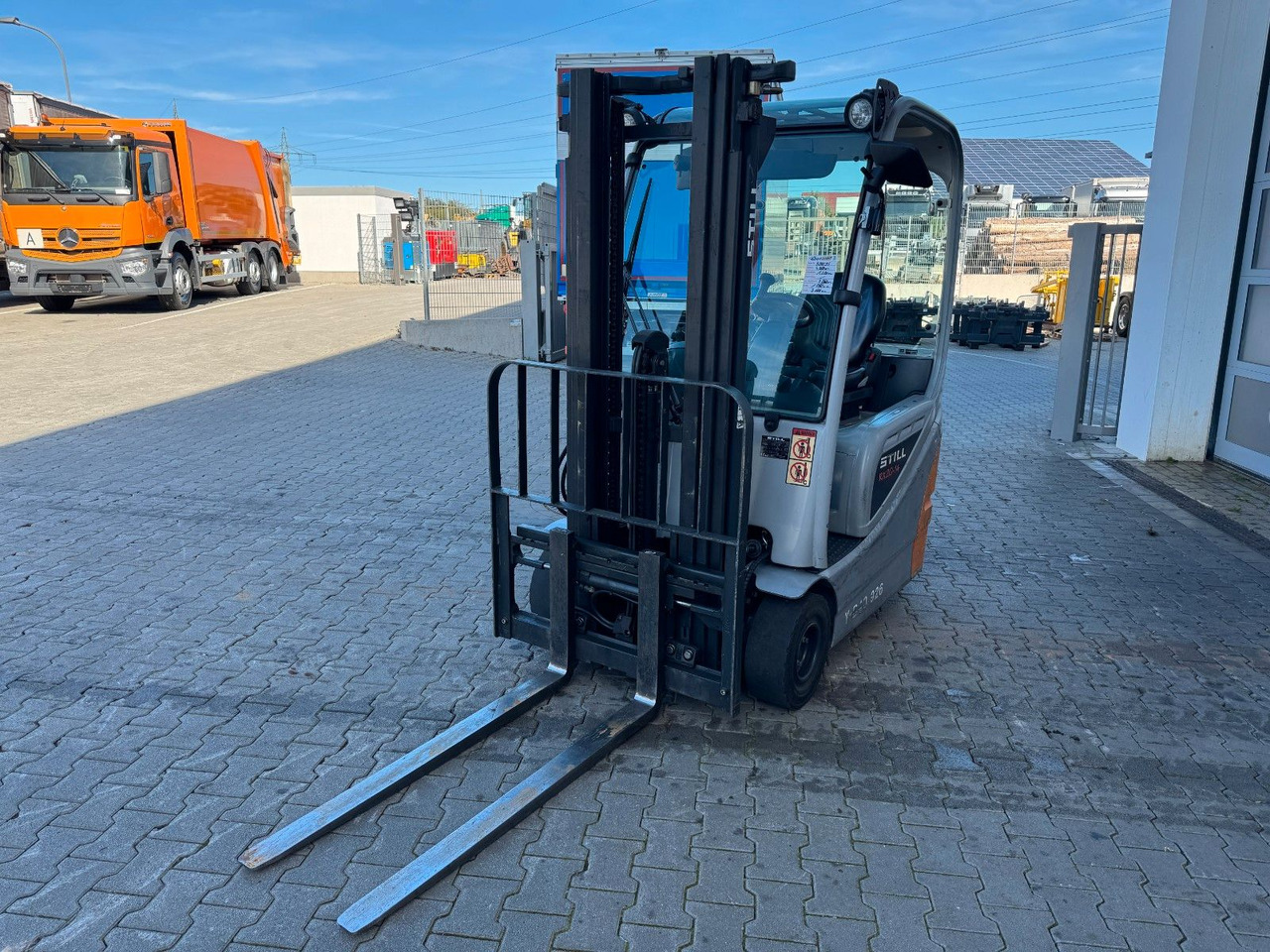 Still RX20-14 / Triplex: 4.60m! / nur 2.438h! / SS - Ηλεκτροκίνητο περονοφόρο: φωτογραφία 5 Still RX20-14 / Triplex: 4.60m! / nur 2.438h! / SS - Ηλεκτροκίνητο περονοφόρο: φωτογραφία 5