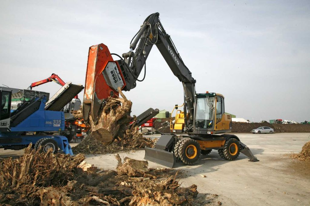 Westtech R900 R1300 Rodeschere Wurzelstock Westtech R900 R1300 Rodeschere Wurzelstock - Παρελκόμενα για Δασικά μηχανήματα: φωτογραφία 1 Westtech R900 R1300 Rodeschere Wurzelstock Westtech R900 R1300 Rodeschere Wurzelstock - Παρελκόμενα για Δασικά μηχανήματα: φωτογραφία 1