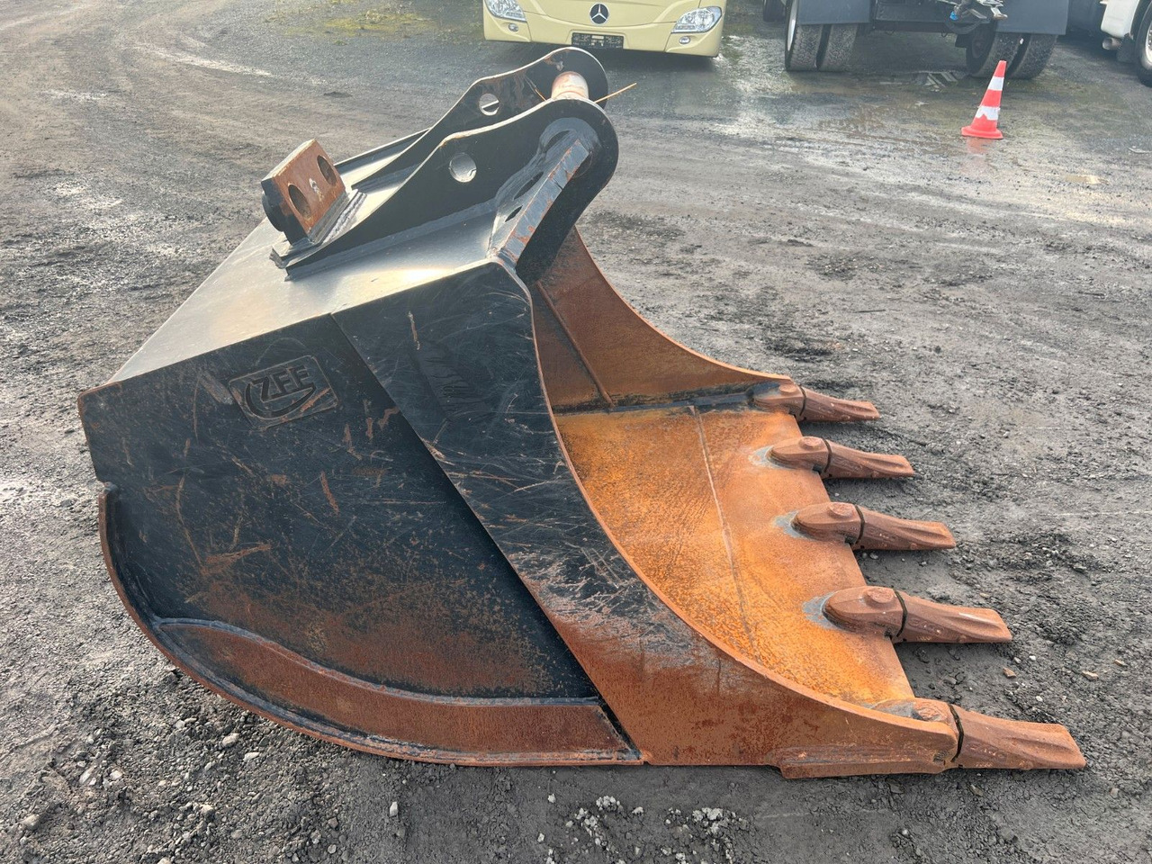 ZFE Tieflöffel / Löffel / MS21 / 1.400 mm / 2022 - Κουβάς για εκσκαφέα: φωτογραφία 3 ZFE Tieflöffel / Löffel / MS21 / 1.400 mm / 2022 - Κουβάς για εκσκαφέα: φωτογραφία 3