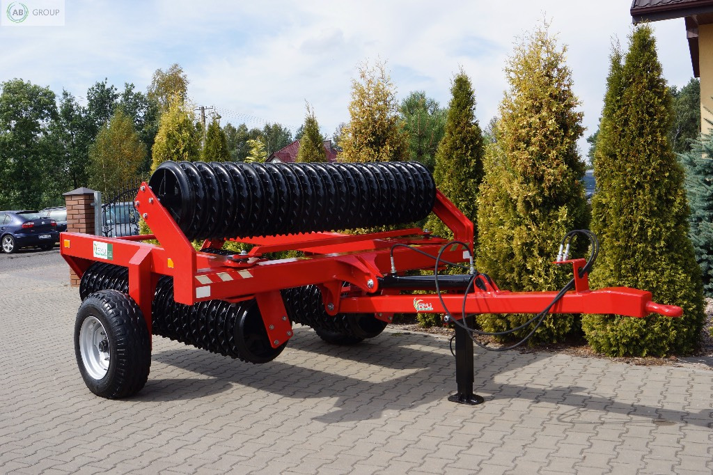 AMJ Agro cambridge Huge roller 6.2 m - Φρεζοσβαρνα: φωτογραφία 4 AMJ Agro cambridge Huge roller 6.2 m - Φρεζοσβαρνα: φωτογραφία 4