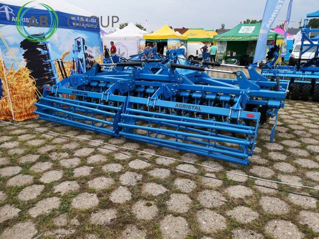 Agristal BTH hydraulic folding disc harrow 4.5 m - Σβάρνα: φωτογραφία 1 Agristal BTH hydraulic folding disc harrow 4.5 m - Σβάρνα: φωτογραφία 1