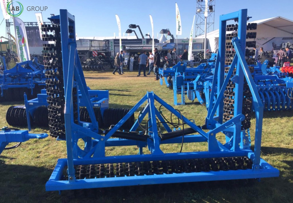 Agristal Crosskill Roller 5m 370 mm - Φρεζοσβαρνα: φωτογραφία 3 Agristal Crosskill Roller 5m 370 mm - Φρεζοσβαρνα: φωτογραφία 3