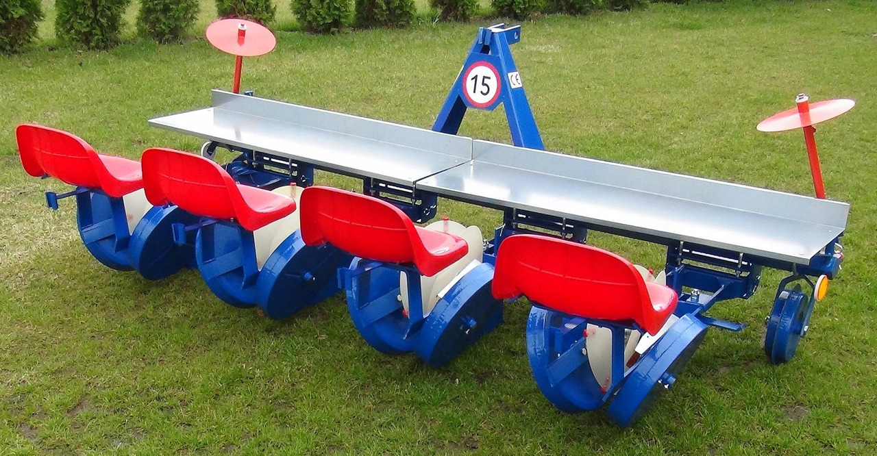 Agro-Osek 4-row seeding planter - Μηχανήματα σποράς: φωτογραφία 1 Agro-Osek 4-row seeding planter - Μηχανήματα σποράς: φωτογραφία 1