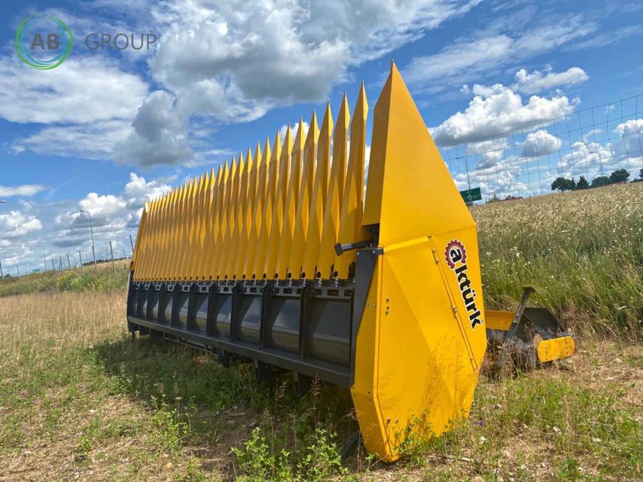 Akturk sunflower Header 731 - Ηλιομαχαιρο: φωτογραφία 4 Akturk sunflower Header 731 - Ηλιομαχαιρο: φωτογραφία 4