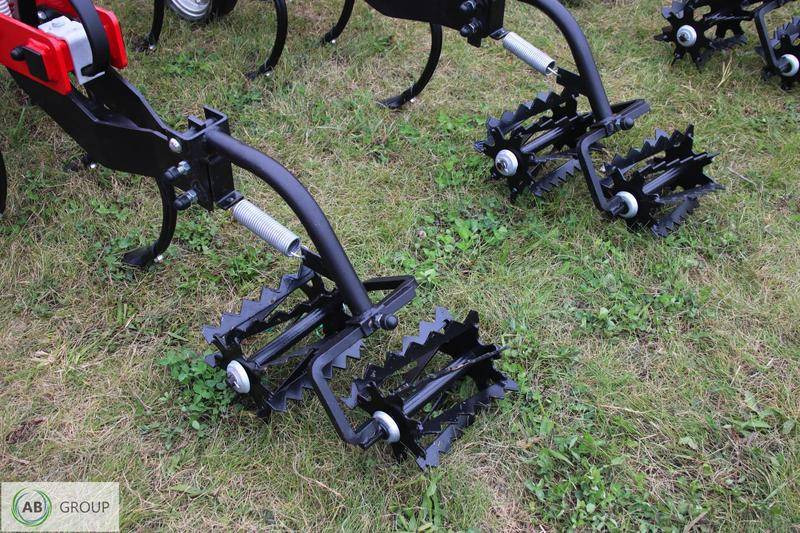 Awemak DRAGON TP 9 hydraulic folding inter-row cultivator - Μηχανή οργώματος: φωτογραφία 2 Awemak DRAGON TP 9 hydraulic folding inter-row cultivator - Μηχανή οργώματος: φωτογραφία 2