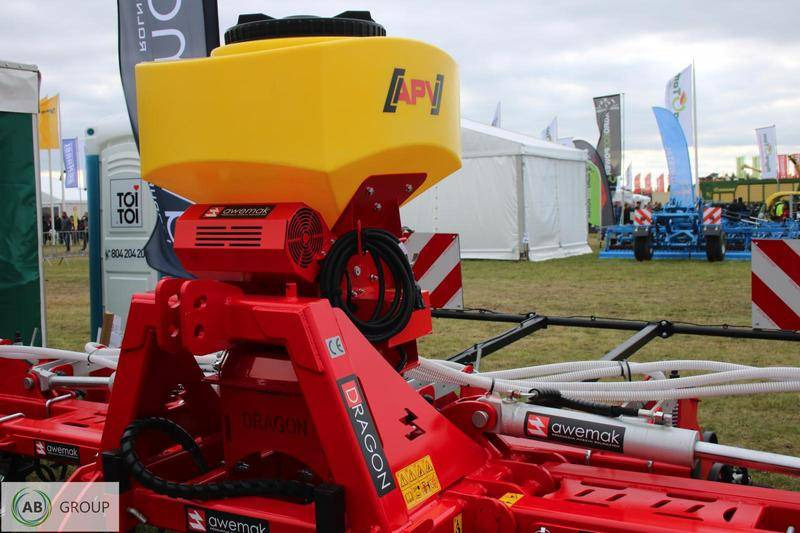 Awemak DRAGON TP 9 hydraulic folding inter-row cultivator - Μηχανή οργώματος: φωτογραφία 4 Awemak DRAGON TP 9 hydraulic folding inter-row cultivator - Μηχανή οργώματος: φωτογραφία 4