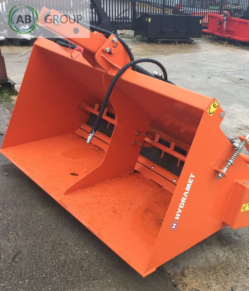 Hydramet tractor sand spreader T-018 - Αλατιέρα: φωτογραφία 2 Hydramet tractor sand spreader T-018 - Αλατιέρα: φωτογραφία 2