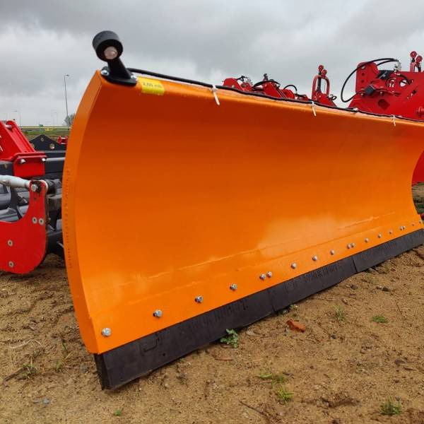 Inter-Tech Snow Plow, 2.6 m - Εκχιονιστικό μαχαίρι για Γεωργικά μηχανήματα: φωτογραφία 2 Inter-Tech Snow Plow, 2.6 m - Εκχιονιστικό μαχαίρι για Γεωργικά μηχανήματα: φωτογραφία 2
