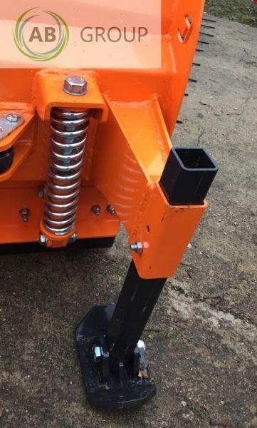 Inter-Tech hydraulic snow plough PSSHV-02, 2.1 m - Εκχιονιστικό μαχαίρι για Γεωργικά μηχανήματα: φωτογραφία 3 Inter-Tech hydraulic snow plough PSSHV-02, 2.1 m - Εκχιονιστικό μαχαίρι για Γεωργικά μηχανήματα: φωτογραφία 3