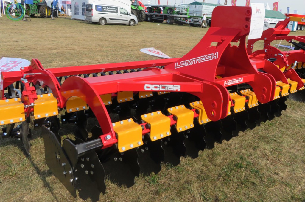Lemtech heavy disc harrow Colter BT30, 3 m - Δισκοσβάρνα: φωτογραφία 1 Lemtech heavy disc harrow Colter BT30, 3 m - Δισκοσβάρνα: φωτογραφία 1