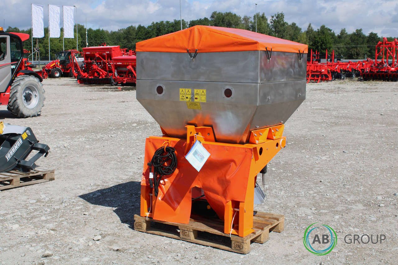 Municipal Spreader POM Augustów N065 - Αλατιέρα: φωτογραφία 2 Municipal Spreader POM Augustów N065 - Αλατιέρα: φωτογραφία 2