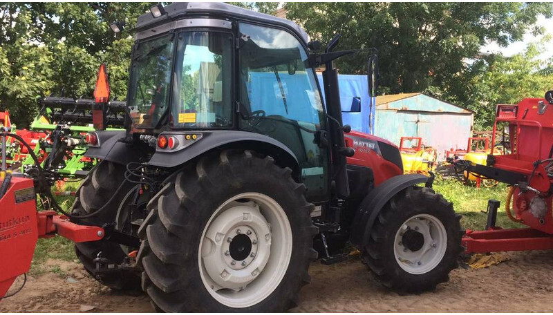 Traktor Hattat / Ciągnik rolniczy T4110 - Τρακτέρ: φωτογραφία 5 Traktor Hattat / Ciągnik rolniczy T4110 - Τρακτέρ: φωτογραφία 5