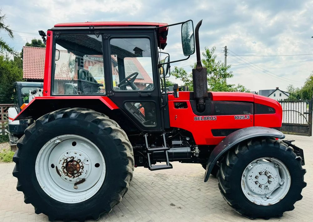 Belarus 1025.3 - Τρακτέρ: φωτογραφία 4 Belarus 1025.3 - Τρακτέρ: φωτογραφία 4