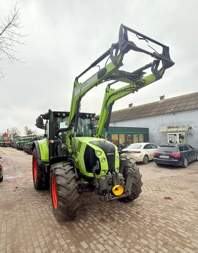 Claas Arion 620 - Τρακτέρ: φωτογραφία 1 Claas Arion 620 - Τρακτέρ: φωτογραφία 1