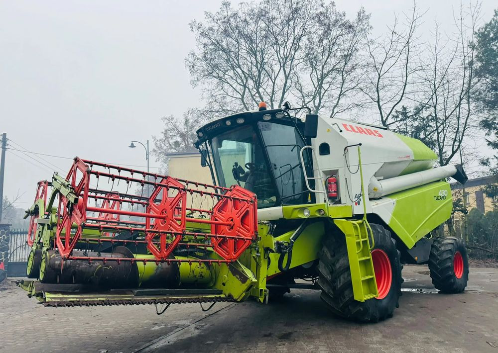 Claas TUCANO 430 APS - Θεριζοαλωνιστική μηχανή: φωτογραφία 2 Claas TUCANO 430 APS - Θεριζοαλωνιστική μηχανή: φωτογραφία 2