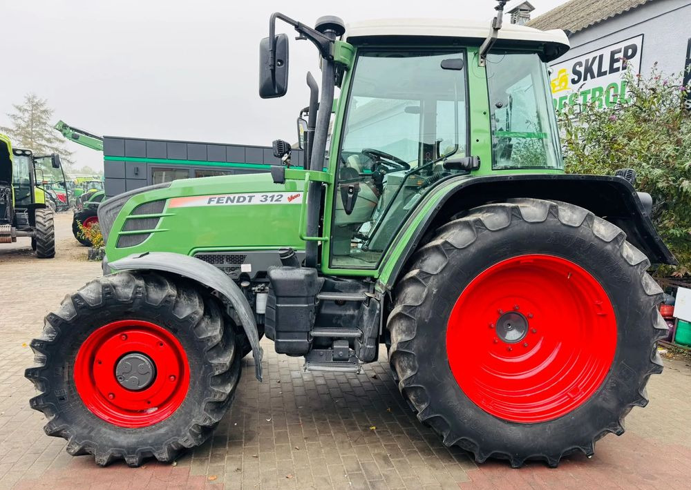 Fendt 312 Vario - Τρακτέρ: φωτογραφία 2 Fendt 312 Vario - Τρακτέρ: φωτογραφία 2