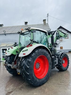 Fendt 724 VARIO PROFI PLUS - Τρακτέρ: φωτογραφία 3 Fendt 724 VARIO PROFI PLUS - Τρακτέρ: φωτογραφία 3