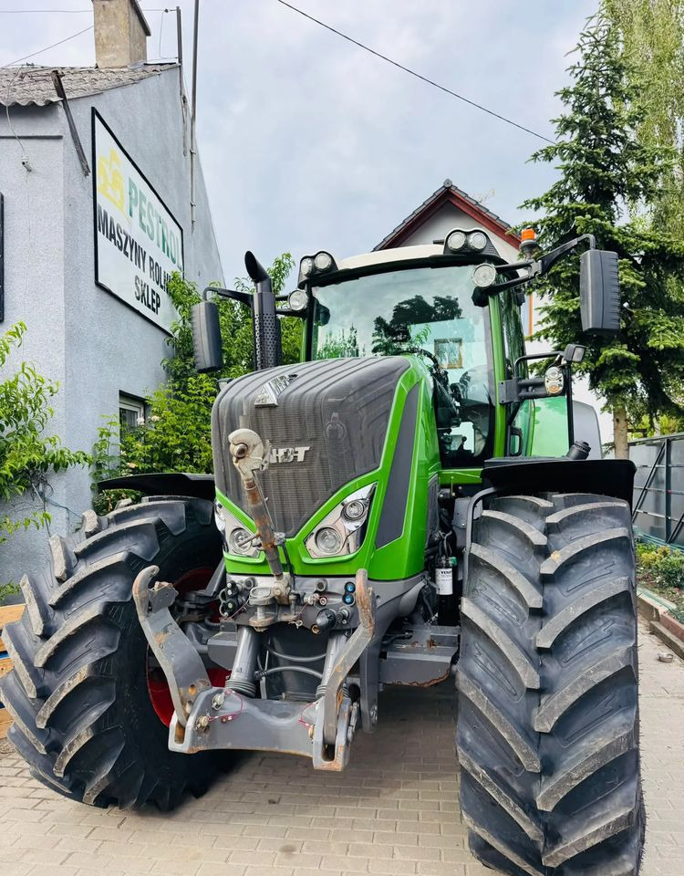 Fendt 828 Vario Profi Plus - Τρακτέρ: φωτογραφία 2 Fendt 828 Vario Profi Plus - Τρακτέρ: φωτογραφία 2