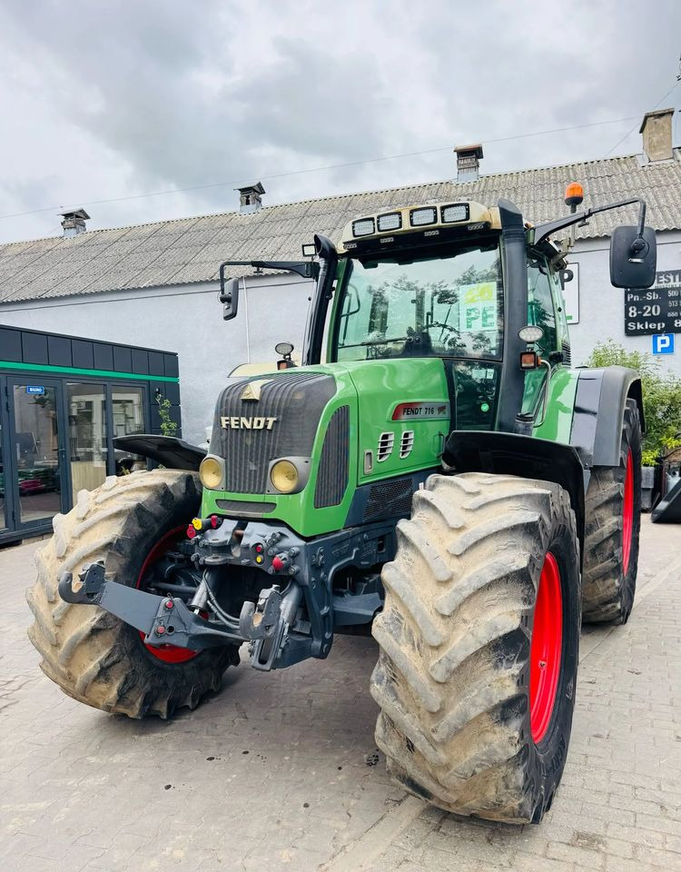 Fendt V716 ario TMS - Τρακτέρ: φωτογραφία 3 Fendt V716 ario TMS - Τρακτέρ: φωτογραφία 3