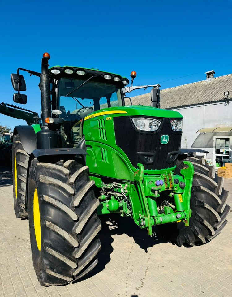 John Deere 6250R - Τρακτέρ: φωτογραφία 4 John Deere 6250R - Τρακτέρ: φωτογραφία 4