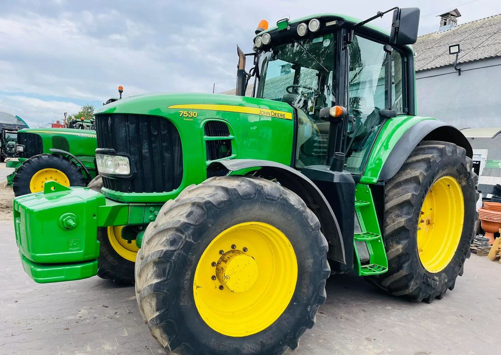 John Deere 7530 PREMIUM - Τρακτέρ: φωτογραφία 3 John Deere 7530 PREMIUM - Τρακτέρ: φωτογραφία 3