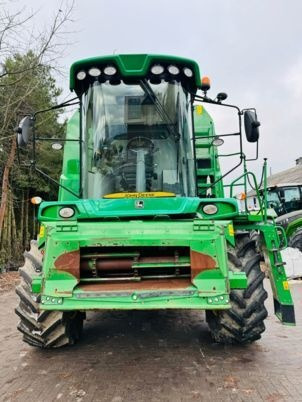 John Deere W440 - Θεριζοαλωνιστική μηχανή: φωτογραφία 2 John Deere W440 - Θεριζοαλωνιστική μηχανή: φωτογραφία 2
