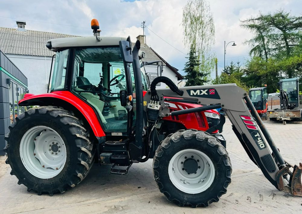 Massey Ferguson 5608 Dyna 4 - Τρακτέρ: φωτογραφία 3 Massey Ferguson 5608 Dyna 4 - Τρακτέρ: φωτογραφία 3