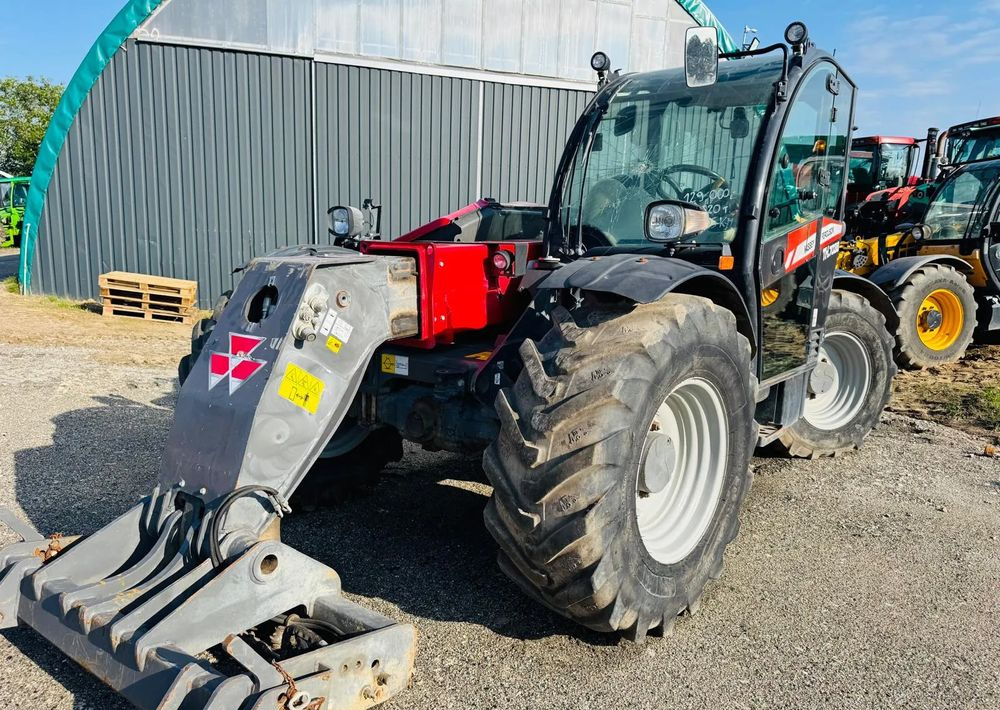 Massey Ferguson TH 70.38 - Τηλεσκοπικός φορτωτής: φωτογραφία 2 Massey Ferguson TH 70.38 - Τηλεσκοπικός φορτωτής: φωτογραφία 2