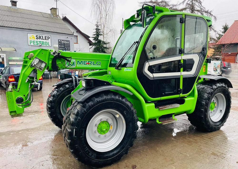 Merlo 42.7-156 - Τηλεσκοπικός φορτωτής: φωτογραφία 4 Merlo 42.7-156 - Τηλεσκοπικός φορτωτής: φωτογραφία 4