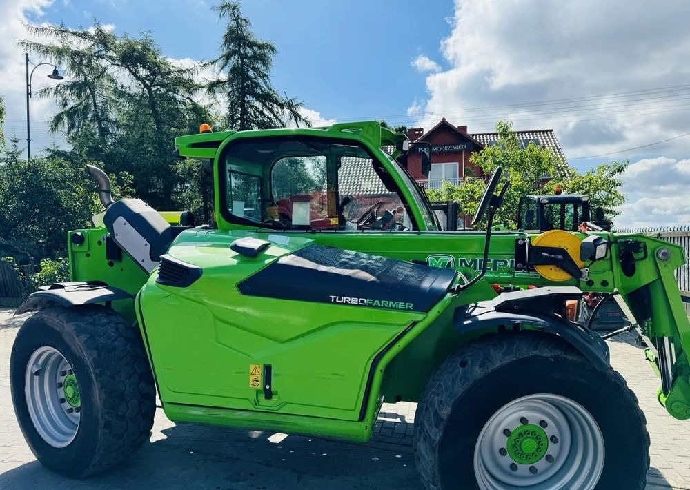 Merlo TF42.7 CS - Τηλεσκοπικός φορτωτής: φωτογραφία 4 Merlo TF42.7 CS - Τηλεσκοπικός φορτωτής: φωτογραφία 4
