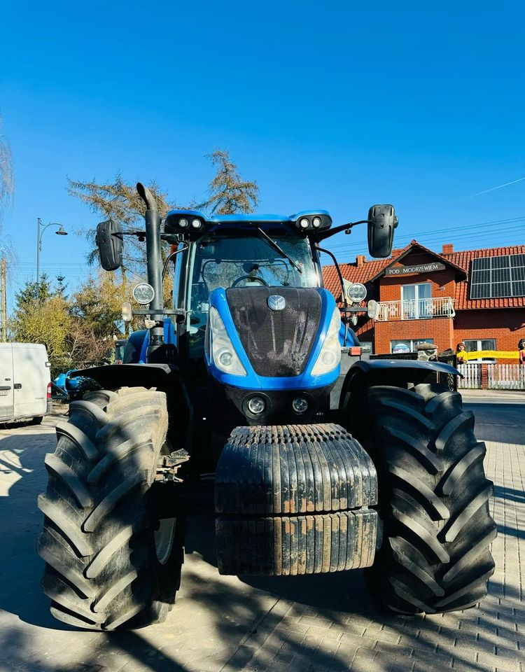 New Holland T7.230 - Τρακτέρ: φωτογραφία 4 New Holland T7.230 - Τρακτέρ: φωτογραφία 4